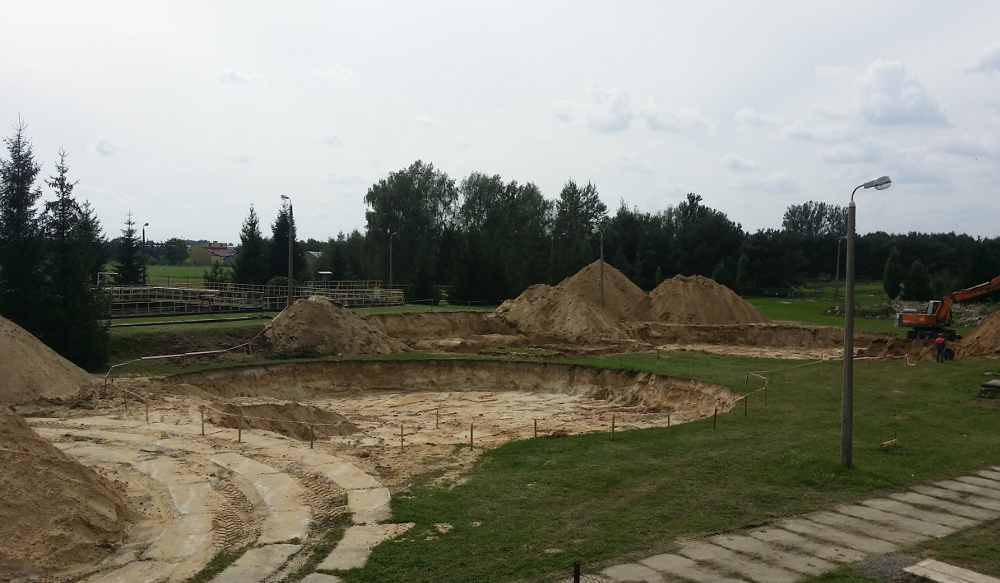 Fot. 2. Wykopy pod reaktory biologiczne.